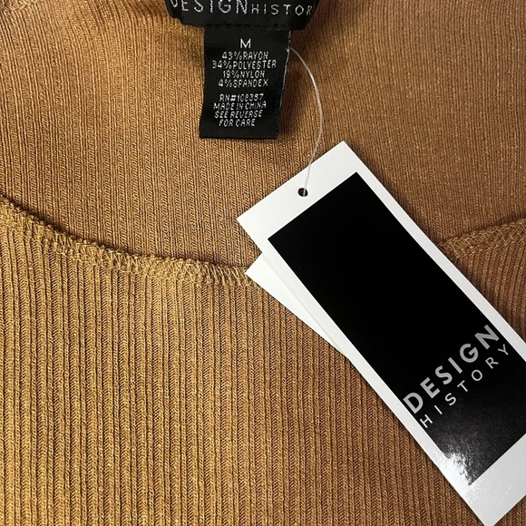 ✨Design History Tan Ribbed Knit Top - Picture 4 of 4